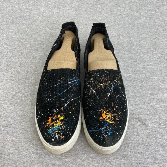 Minnetonka Shoes Womens 9 Black Leather Paint Splatter Slip On Athletic Tennis - Picture 1 of 11